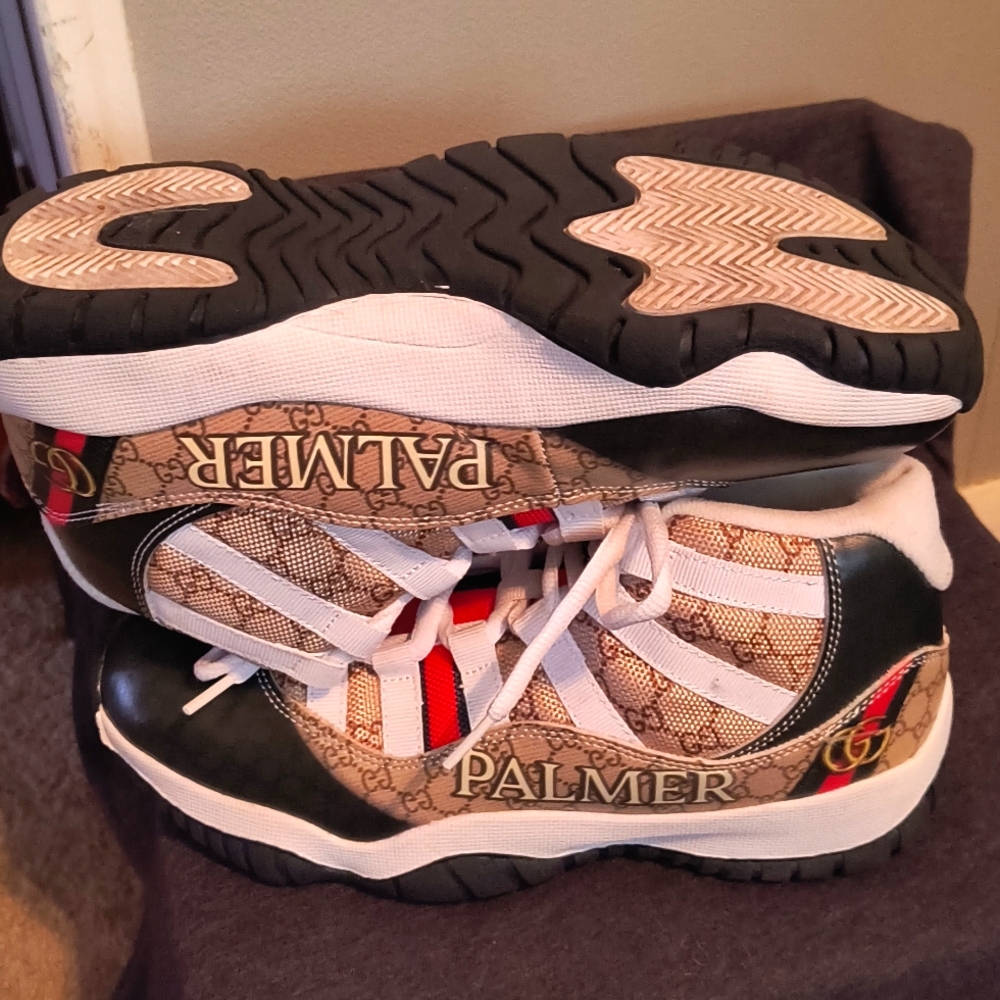 Palmer Sneaks Practically New - image 7